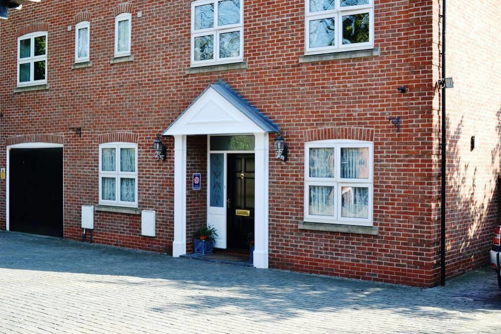 Redcliffe House Hotel Hessle Buitenkant foto